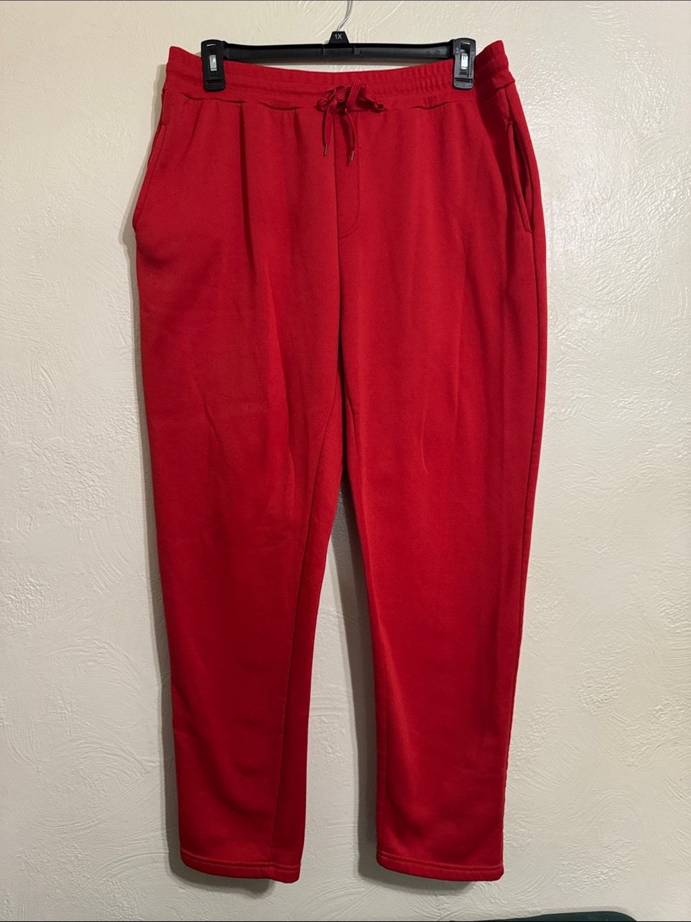 Men's Red Fleece Jogger Pants - Casual Comfort